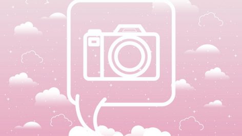Speech Bubble With Camera Photographic Trend Icon